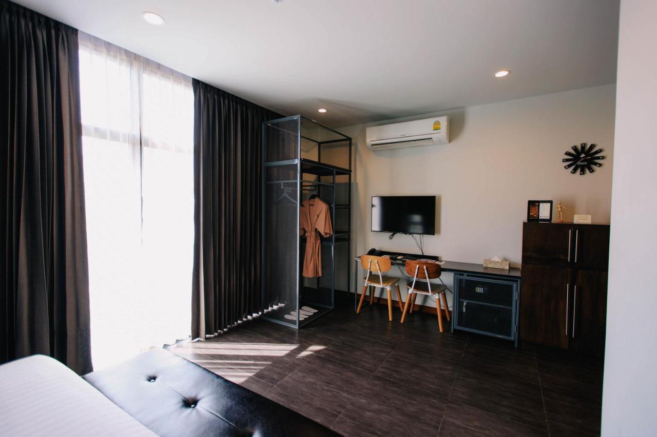 Wealth Boutique Hotel Chiang Mai Exterior photo