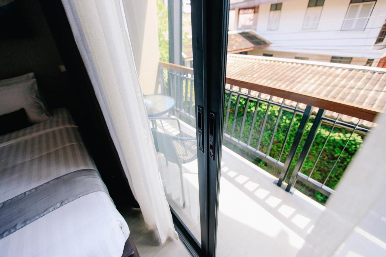 Wealth Boutique Hotel Chiang Mai Exterior photo