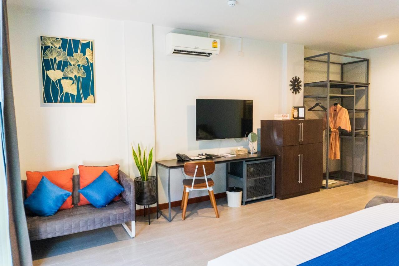 Wealth Boutique Hotel Chiang Mai Exterior photo