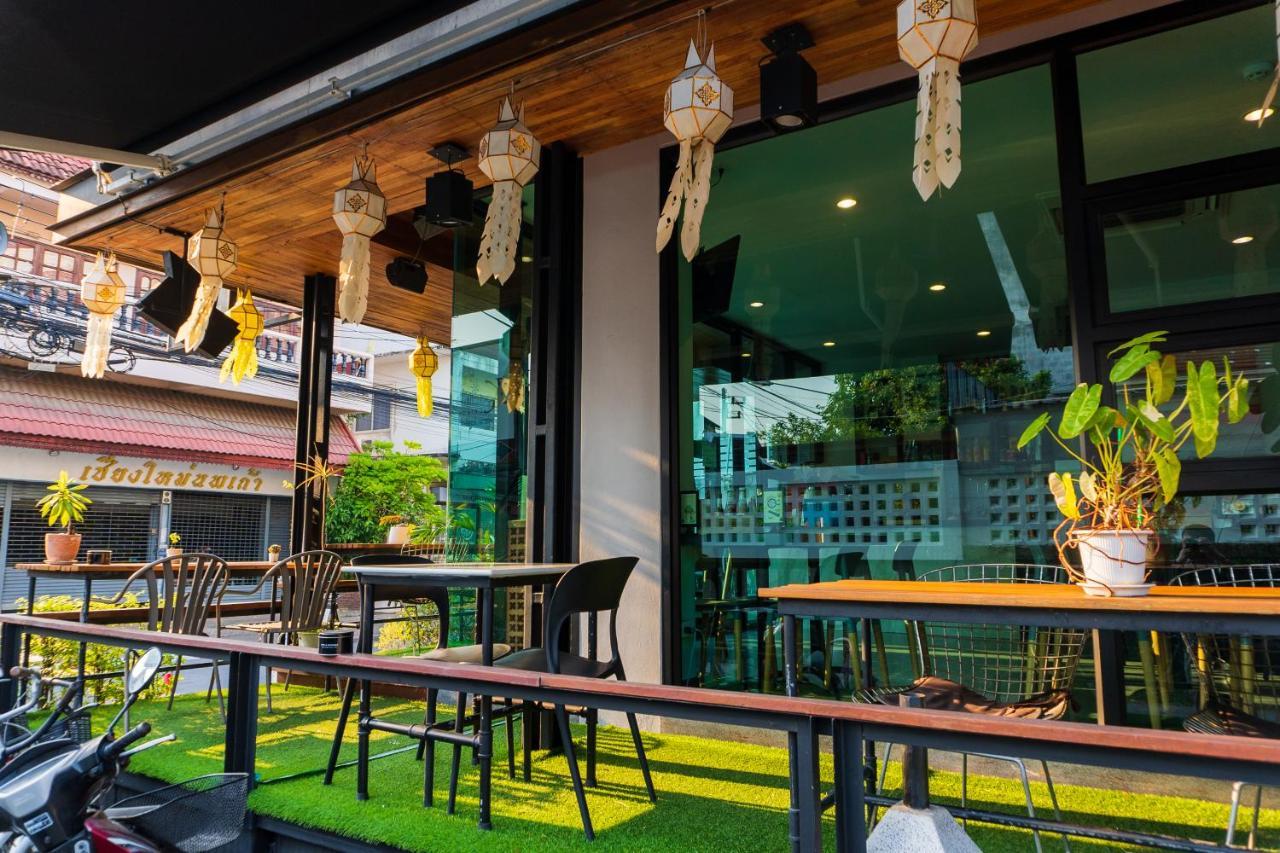 Wealth Boutique Hotel Chiang Mai Exterior photo